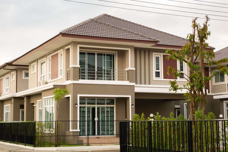 modern-house-exterior-sale-rent (2)-min